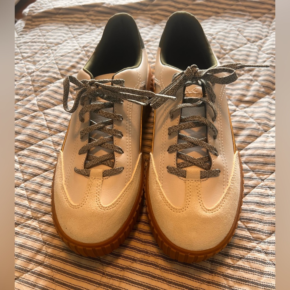 NEW SOREL Ona Ave T-Toe Women’s Sneaker - Picture 2 of 10
